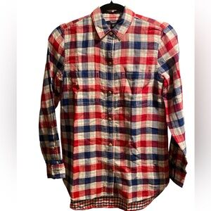 Madewell Red, White and Blue Checkered Button Down Shirt with 2 breast pockets.